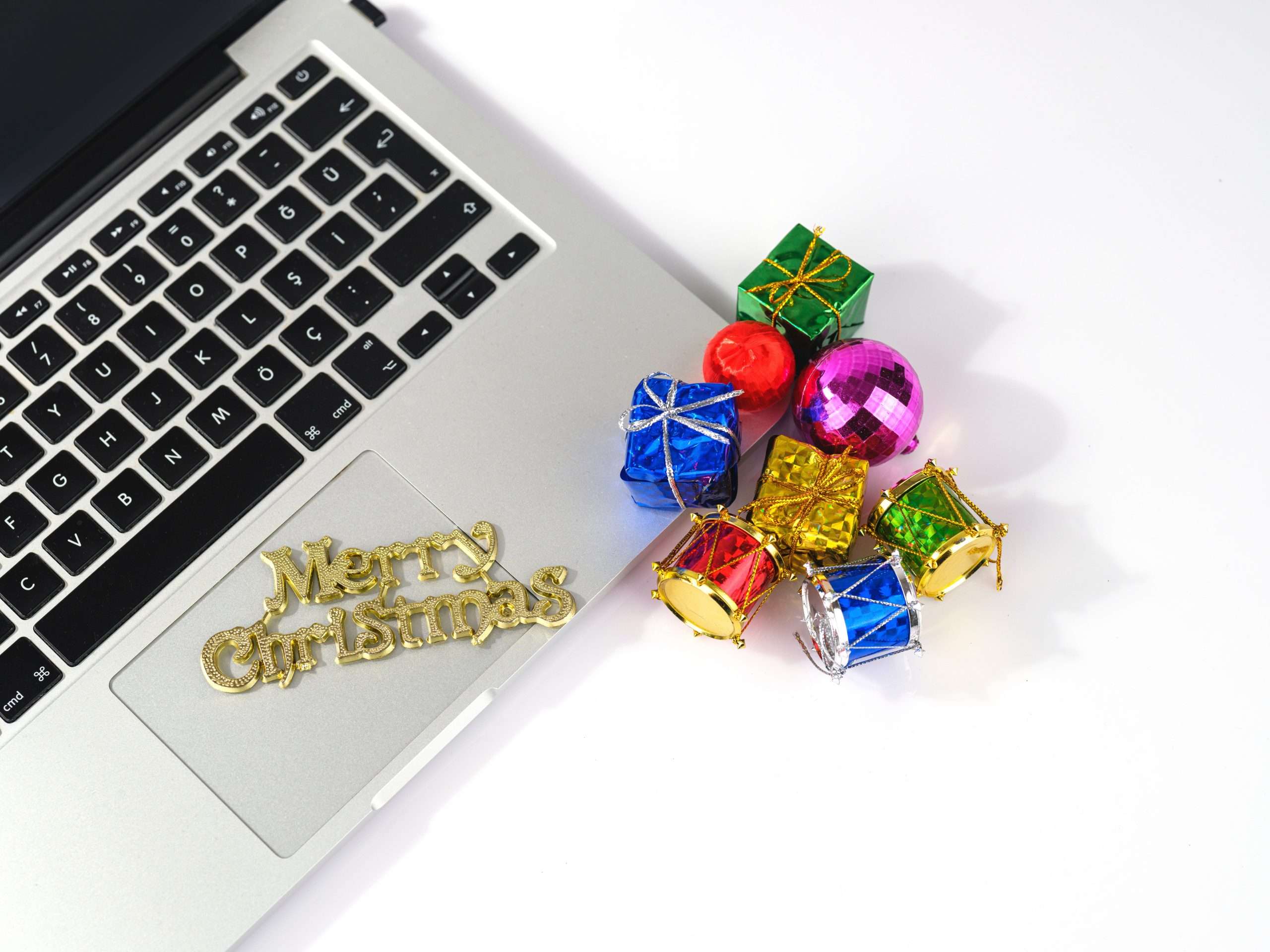 engin-akyurt-rks_y-jXGBc-unsplash